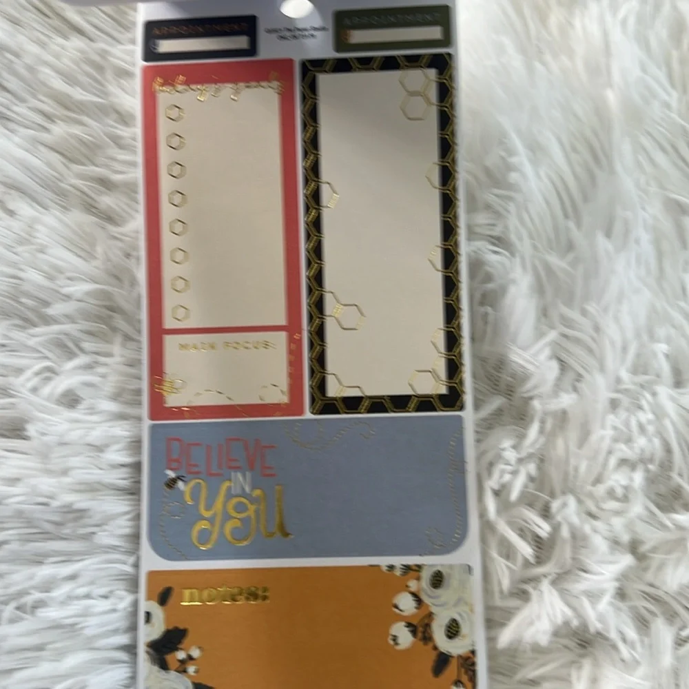 Agenda 52 Bee & Floral Sticker Set - Foiled bees 15 sheets 473pcs